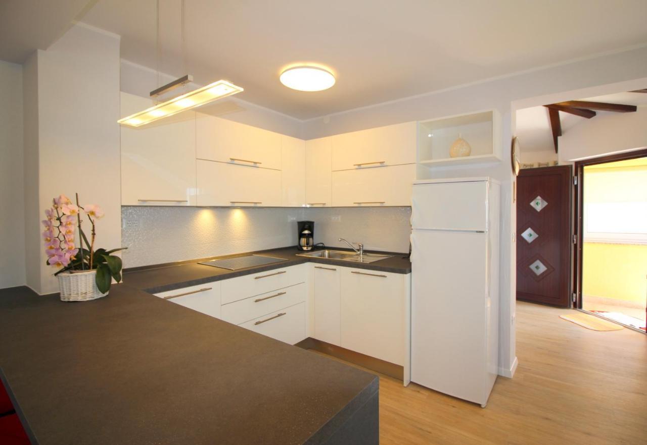 Apartments Tancel Porec Ngoại thất bức ảnh